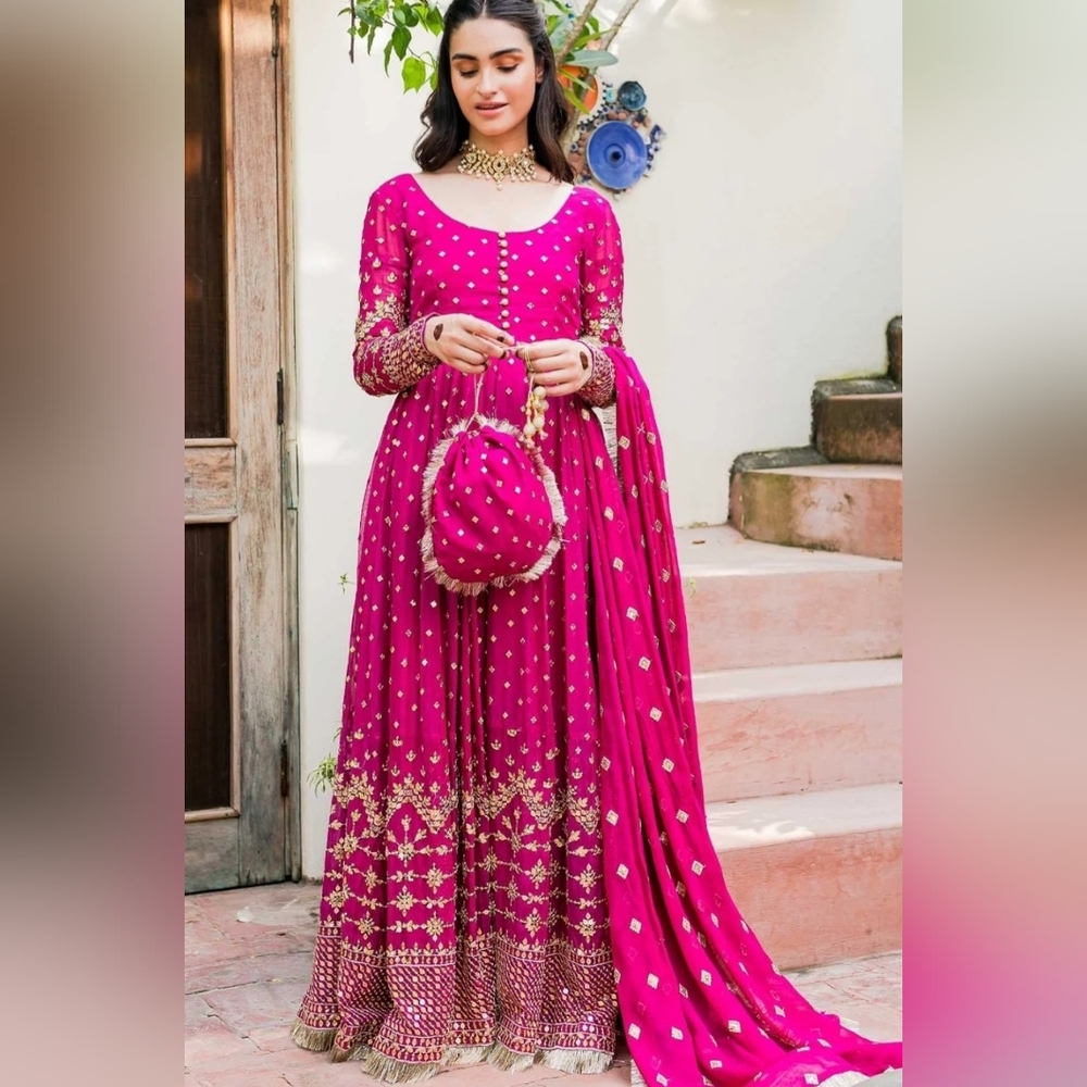 Elegant Pink Embellished Dress / Anarkali